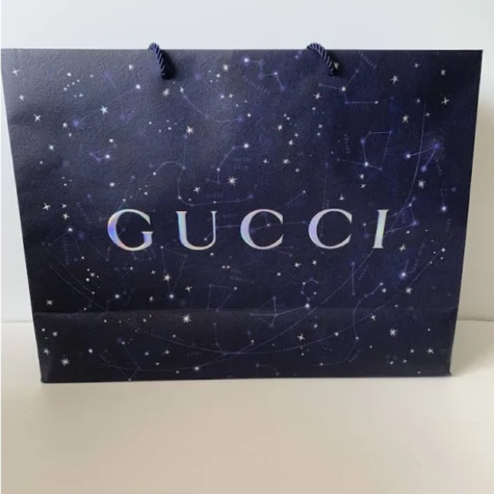 Gucci shopping bag